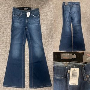 NEW Torrid Bombshell Flare premium stretch jeans size 10R